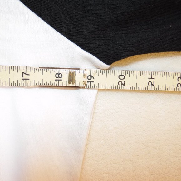 Disney Parks Sweatshirt‎ Womens Medium White Black Duck Tales EUC - Picture 6 of 6